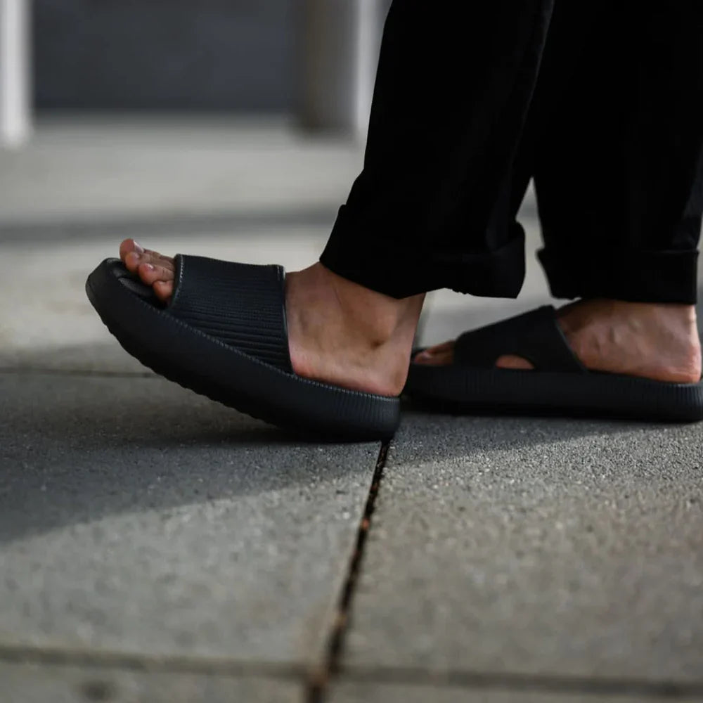 Ortho Cloud Original Slides™ - Velvet Black