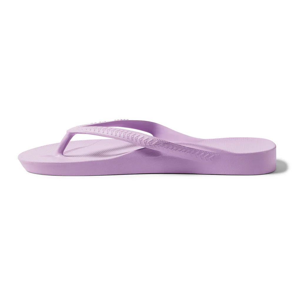 V-Strap Thong Sandals - Lilac